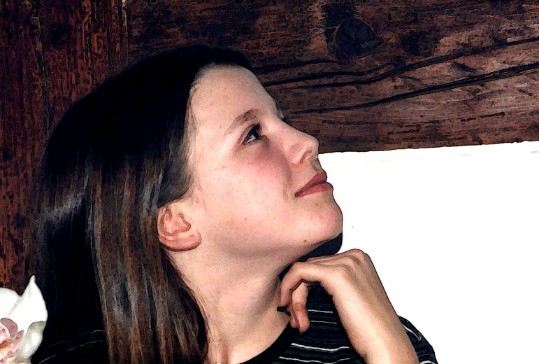 Tini with thai orchid